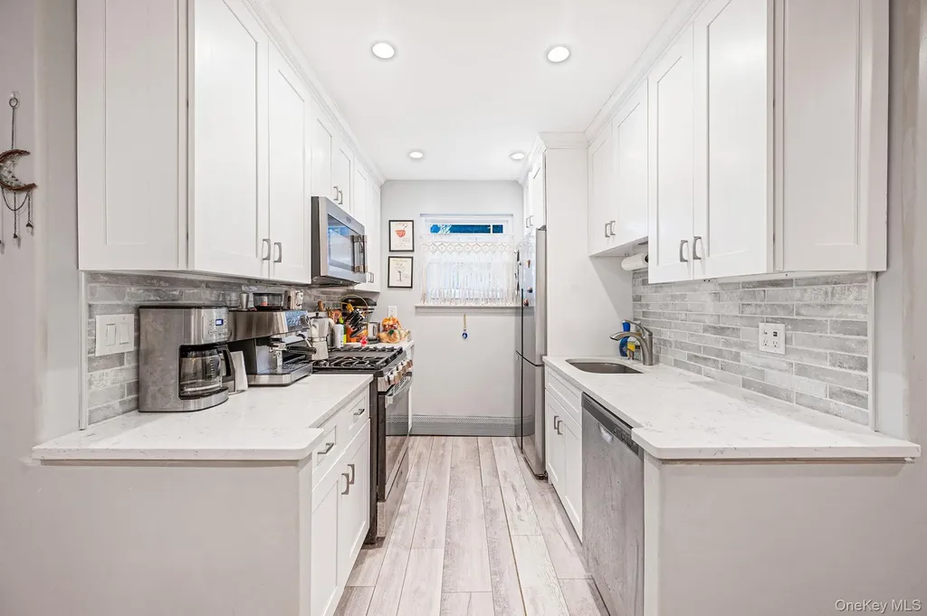 73 Fairharbor Drive Patchogue NY 11772