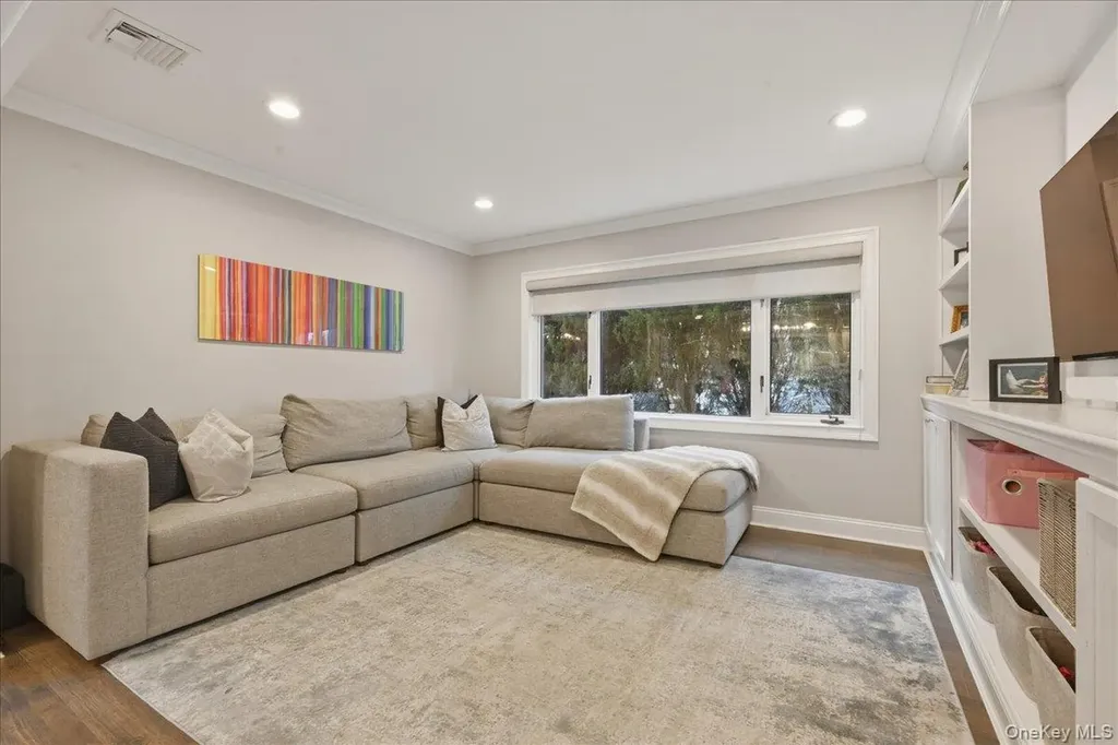 3311 Hewlett Avenue Merrick NY 11566