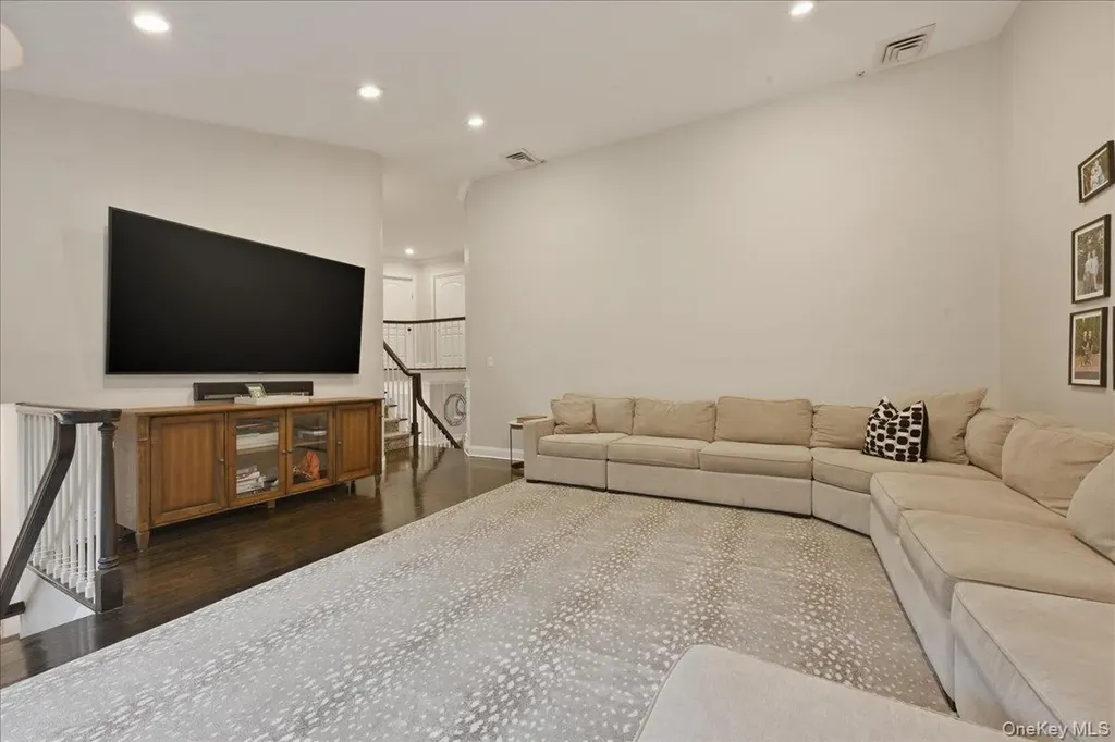 3311 Hewlett Avenue Merrick NY 11566