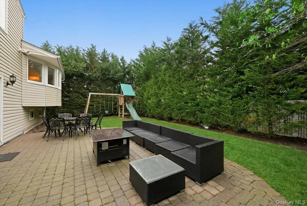 3311 Hewlett Avenue Merrick NY 11566