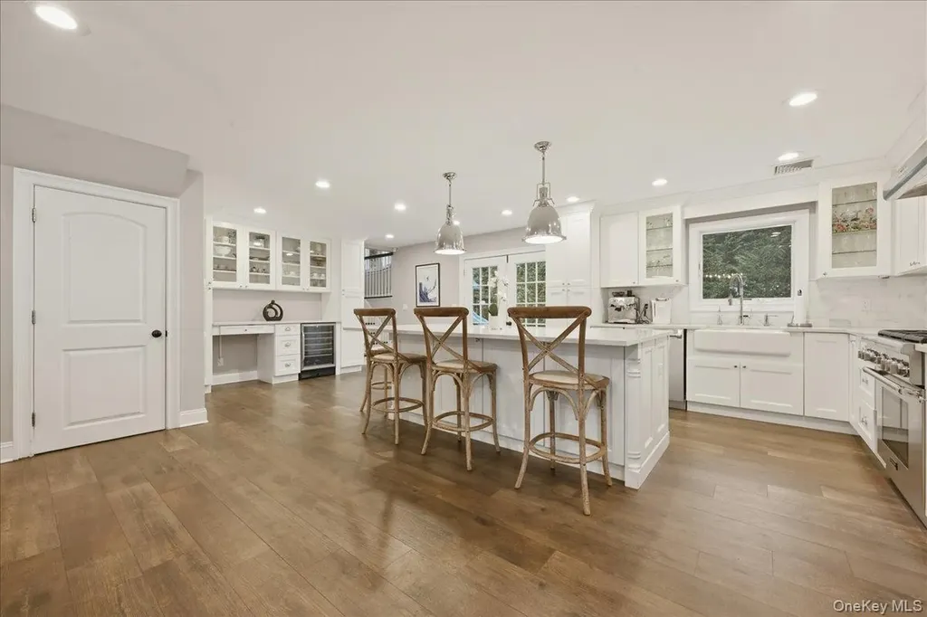 3311 Hewlett Avenue Merrick NY 11566