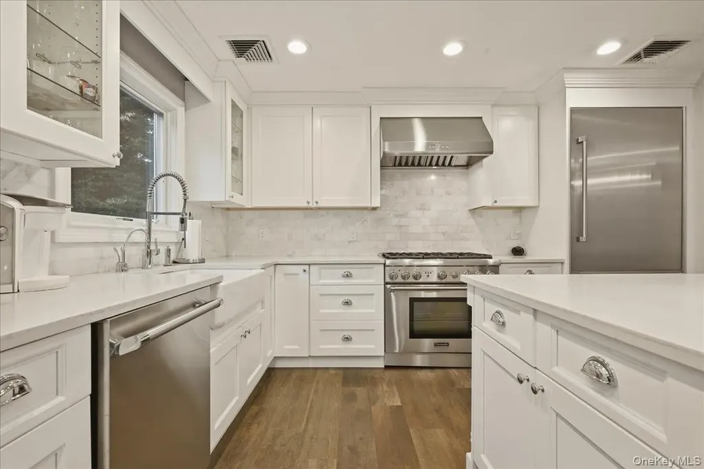 3311 Hewlett Avenue Merrick NY 11566