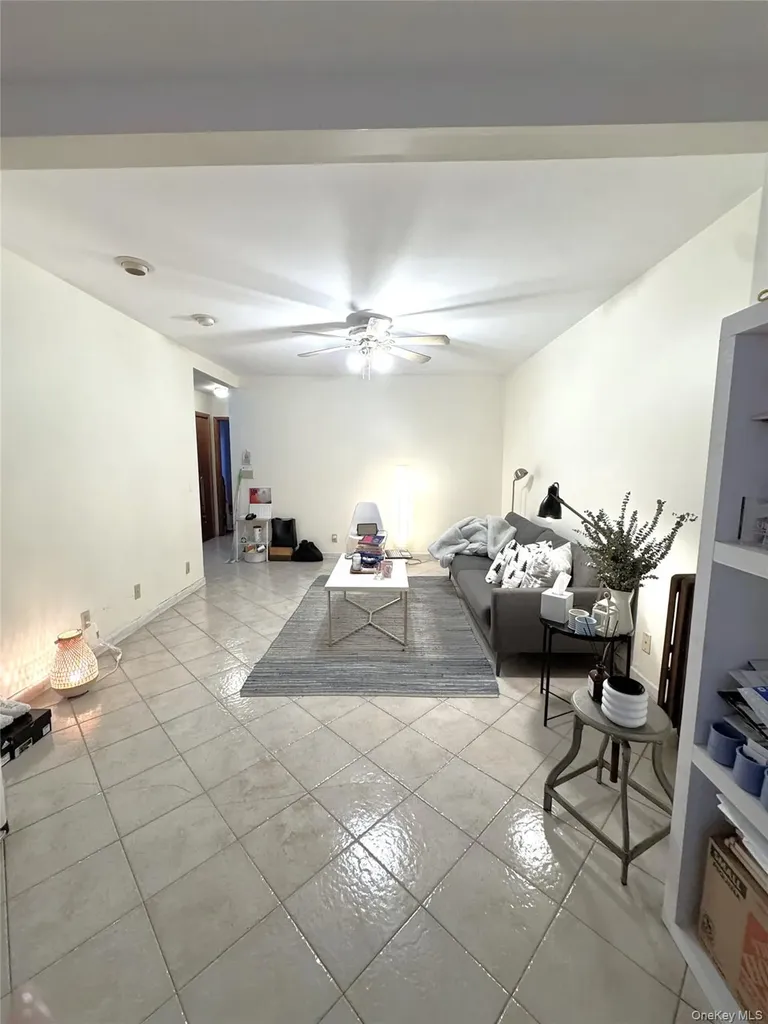 396 Graham Avenue Brooklyn NY 11211