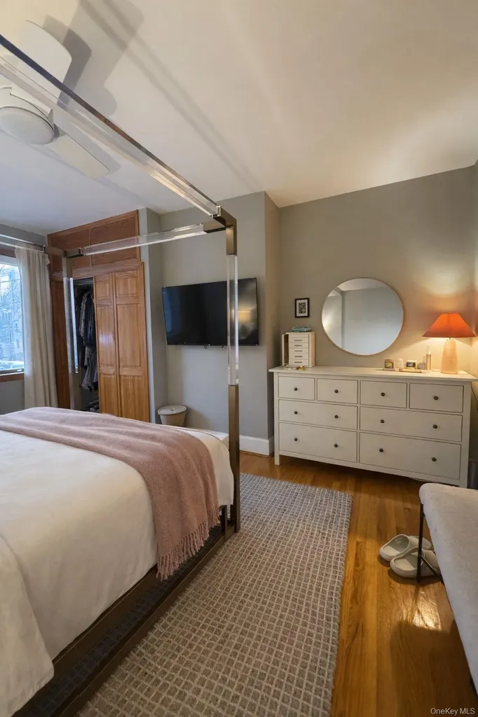 396 Graham Avenue Brooklyn NY 11211