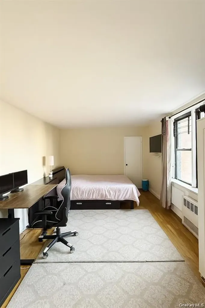 13950 35 Avenue Flushing NY 11354