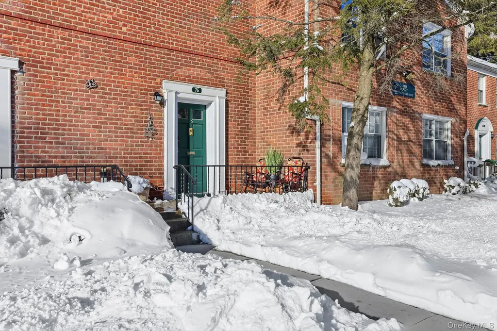 1 Fieldstone Drive Hartsdale NY 10530