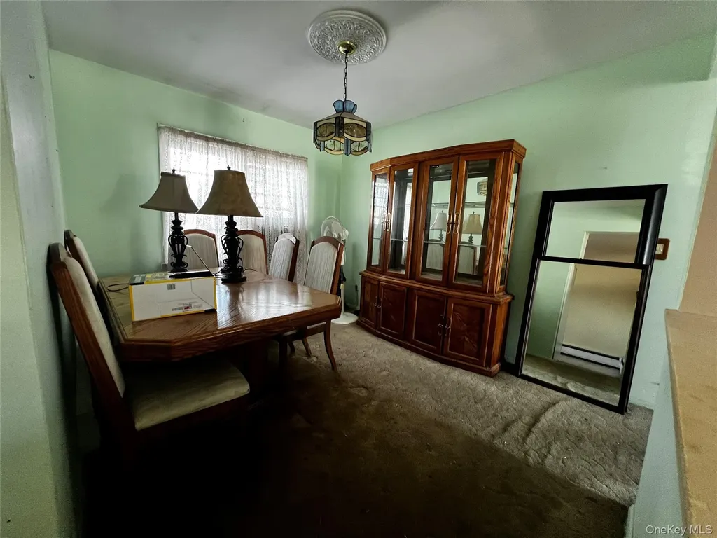 24 Lorraine Boulevard Poughkeepsie NY 12603