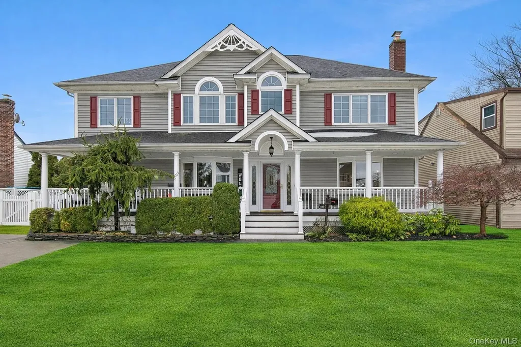 922 Leeds Drive North Bellmore NY 11710