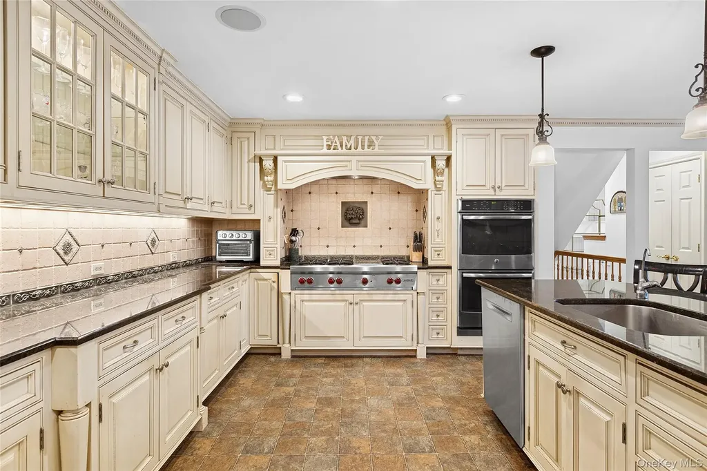 922 Leeds Drive North Bellmore NY 11710