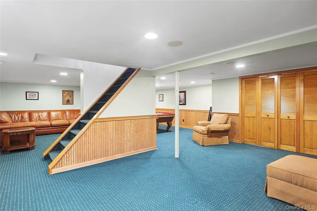 922 Leeds Drive North Bellmore NY 11710