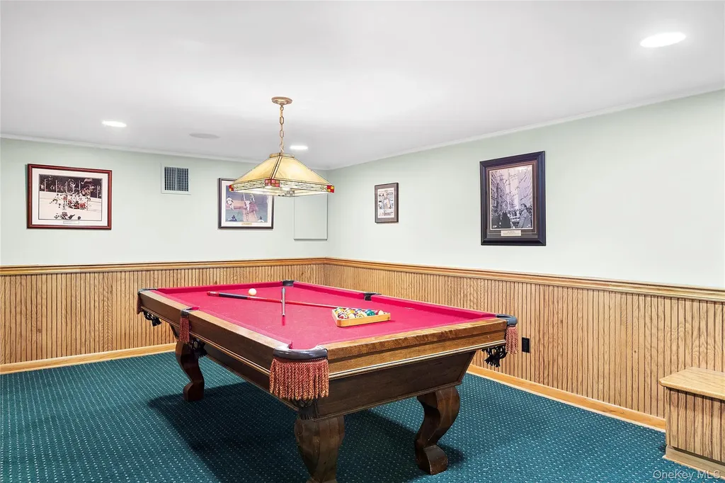 922 Leeds Drive North Bellmore NY 11710