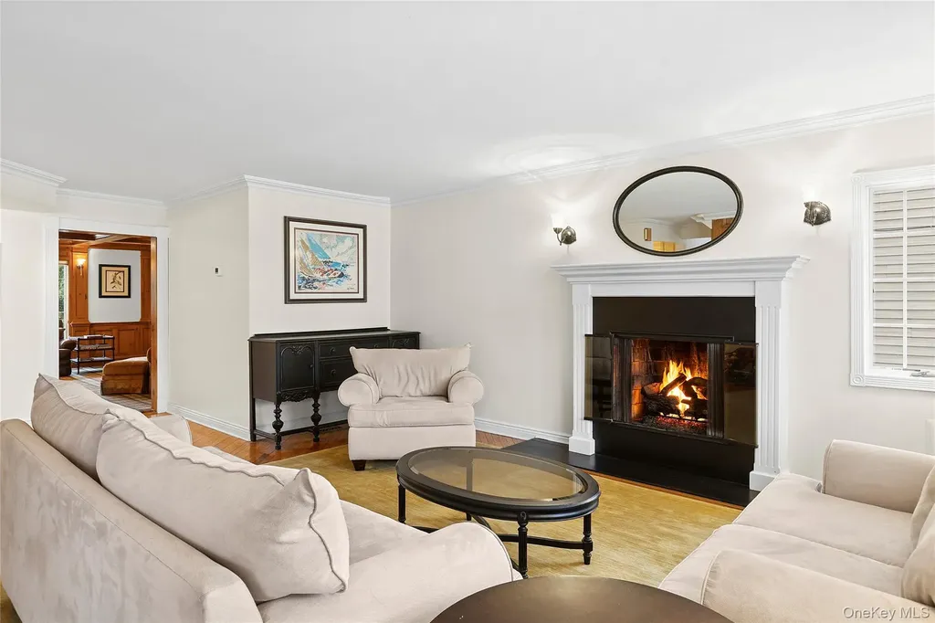 922 Leeds Drive North Bellmore NY 11710