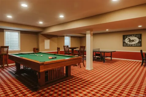 6 Nichris Lane Staatsburg NY 12580