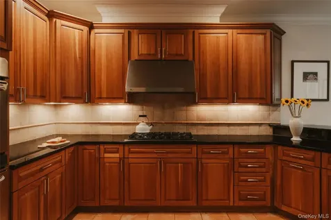 6 Nichris Lane Staatsburg NY 12580