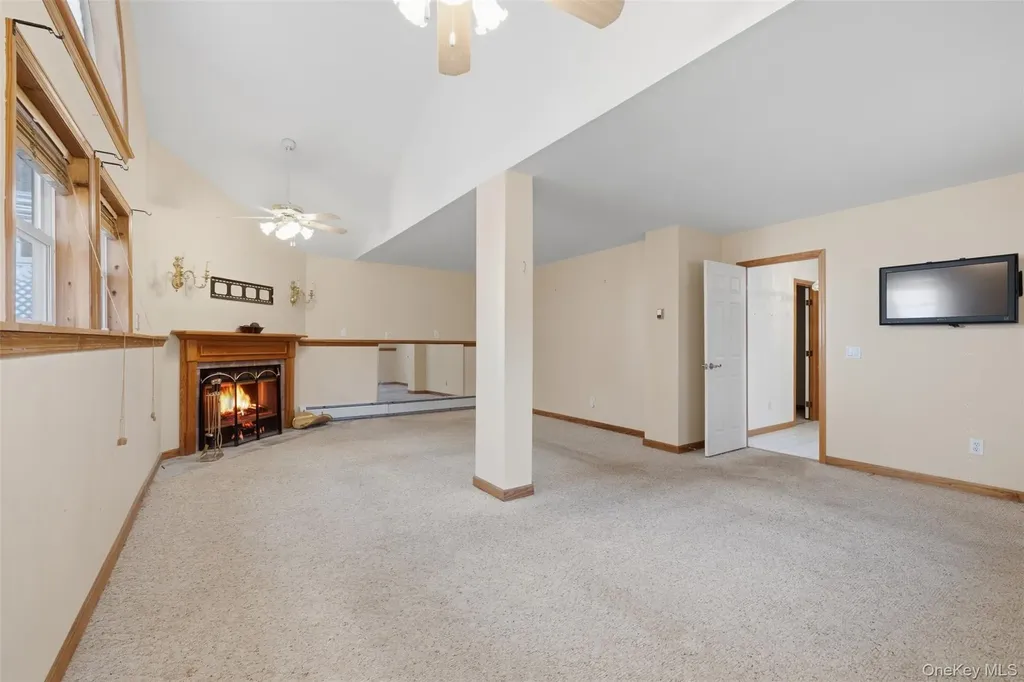 13 Stella Drive Gardiner NY 12525