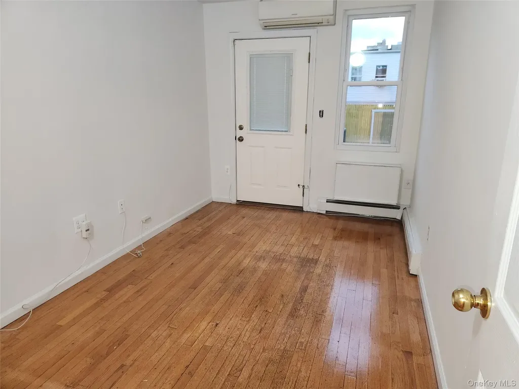 2087 Daly Avenue Bronx NY 10460