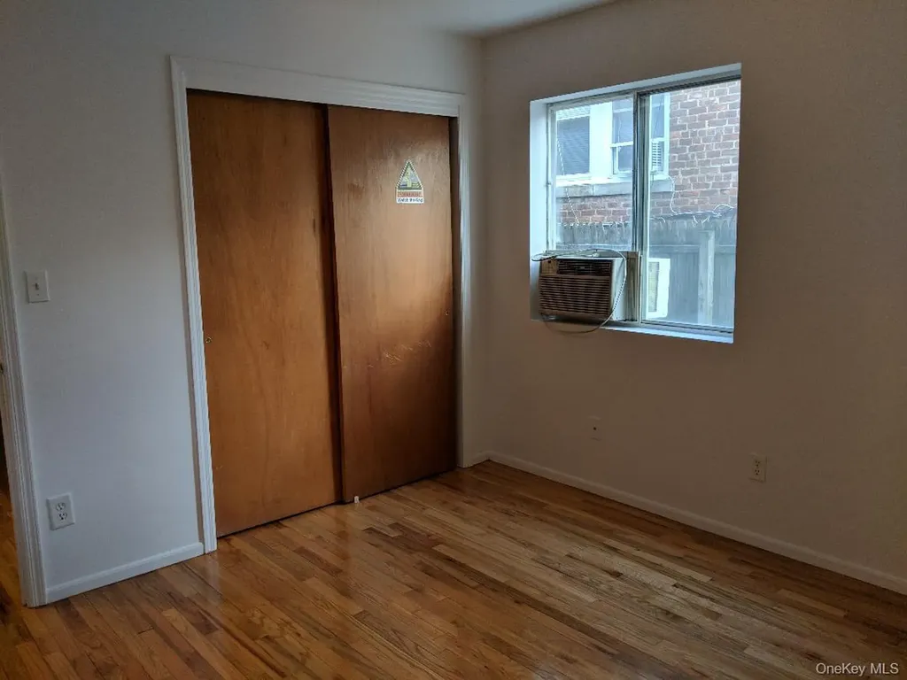649 E Beech Street Long Beach NY 11561