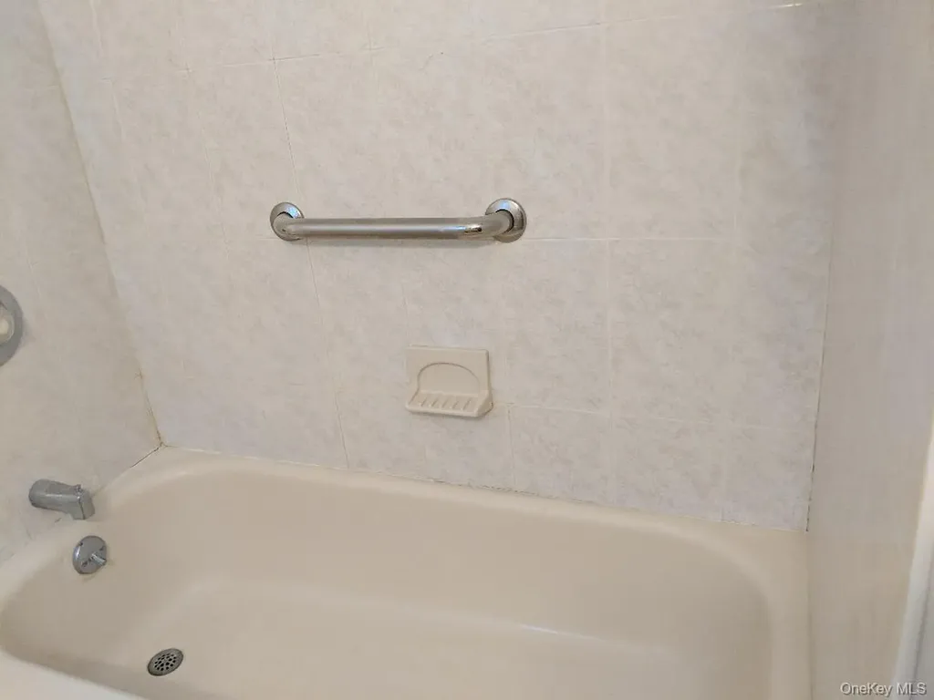 649 E Beech Street Long Beach NY 11561