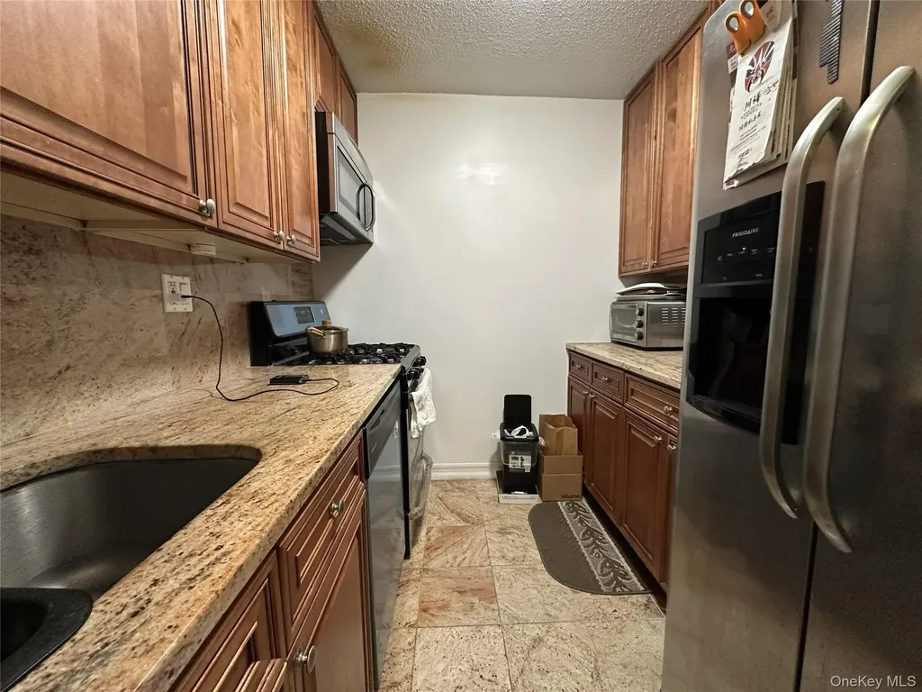 4140 Union Street Flushing NY 11355