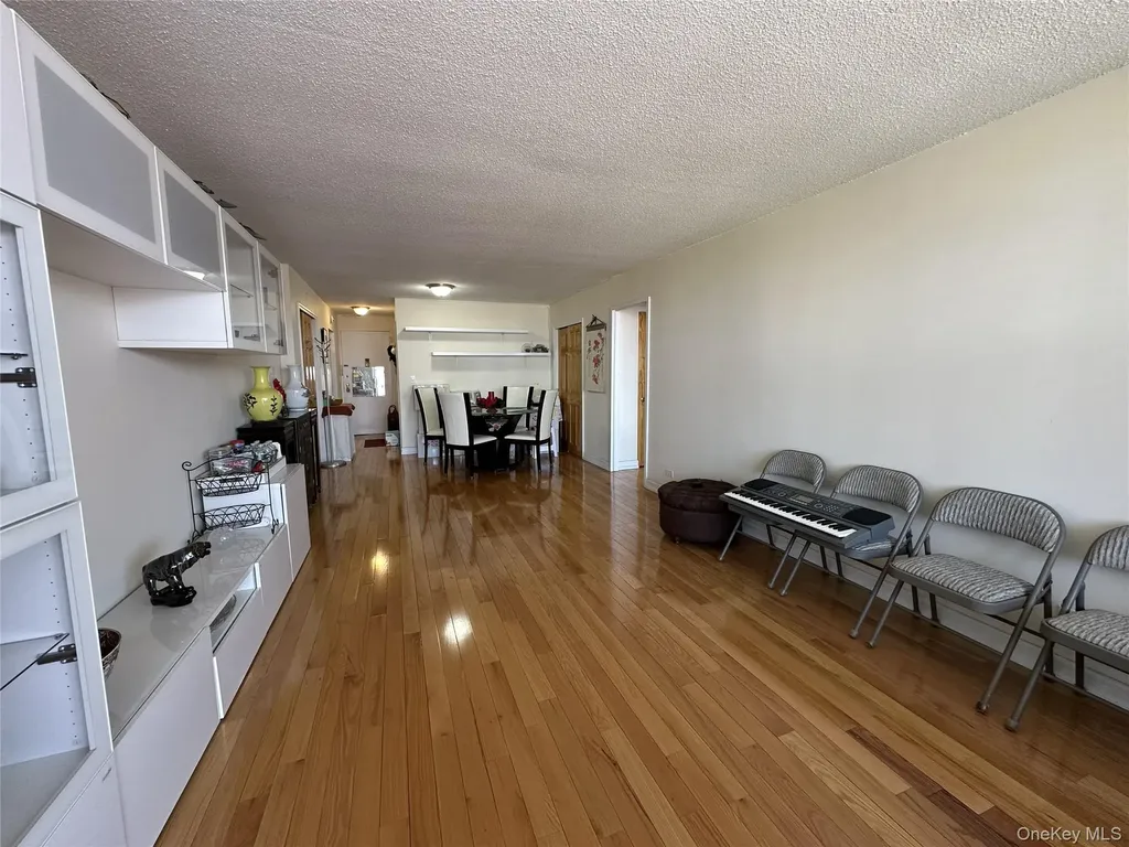 4140 Union Street Flushing NY 11355