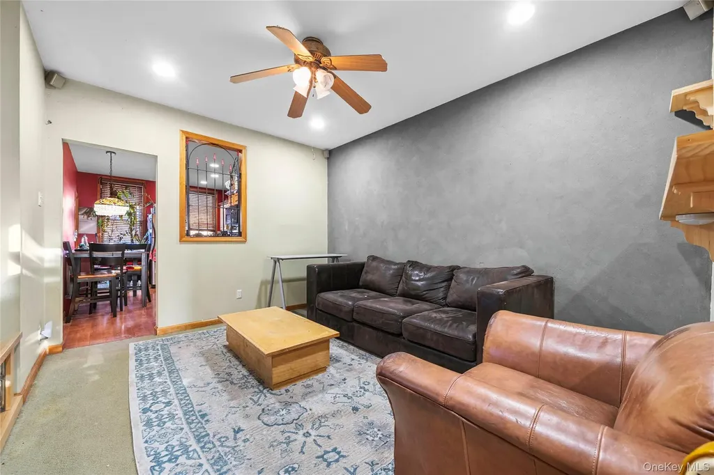 73-35 71st Place Glendale NY 11385