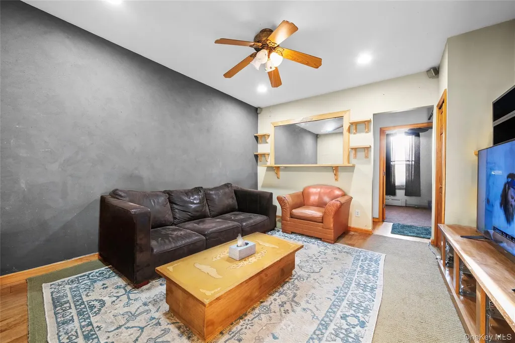 73-35 71st Place Glendale NY 11385
