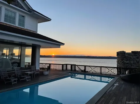 336 Centre Island Road Oyster Bay NY 11771