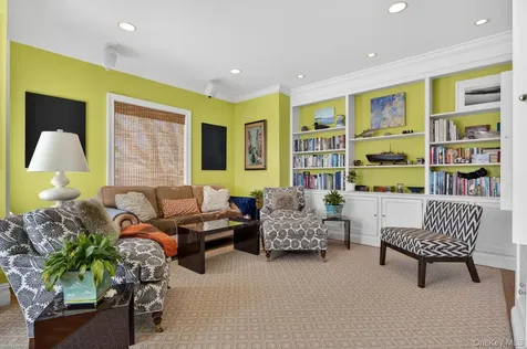 336 Centre Island Road Oyster Bay NY 11771