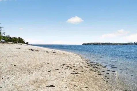 336 Centre Island Road Oyster Bay NY 11771