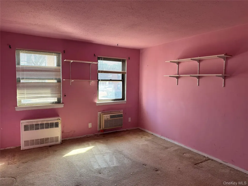 25 Lawrence Drive White Plains NY 10603