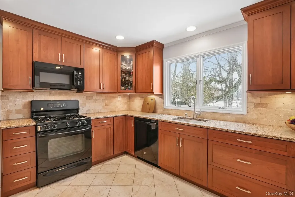33 Overlook Road Ardsley NY 10502