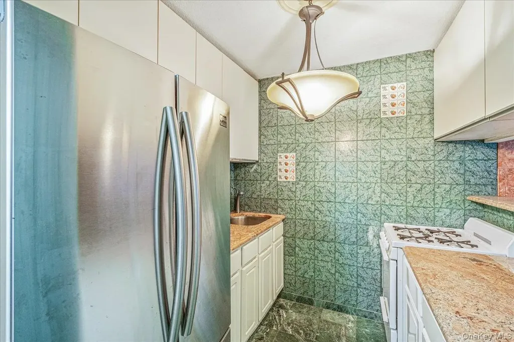 138-35 Elder Avenue Flushing NY 11355