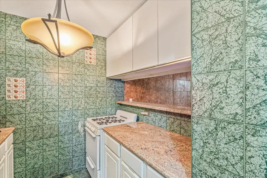 138-35 Elder Avenue Flushing NY 11355