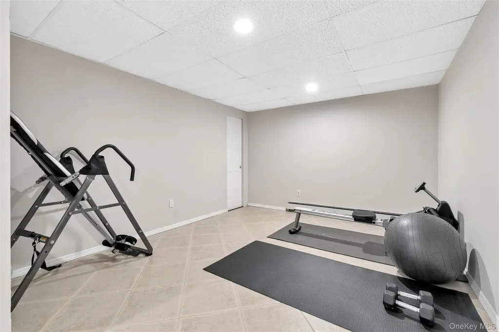 8 Vega Drive Shoreham NY 11786