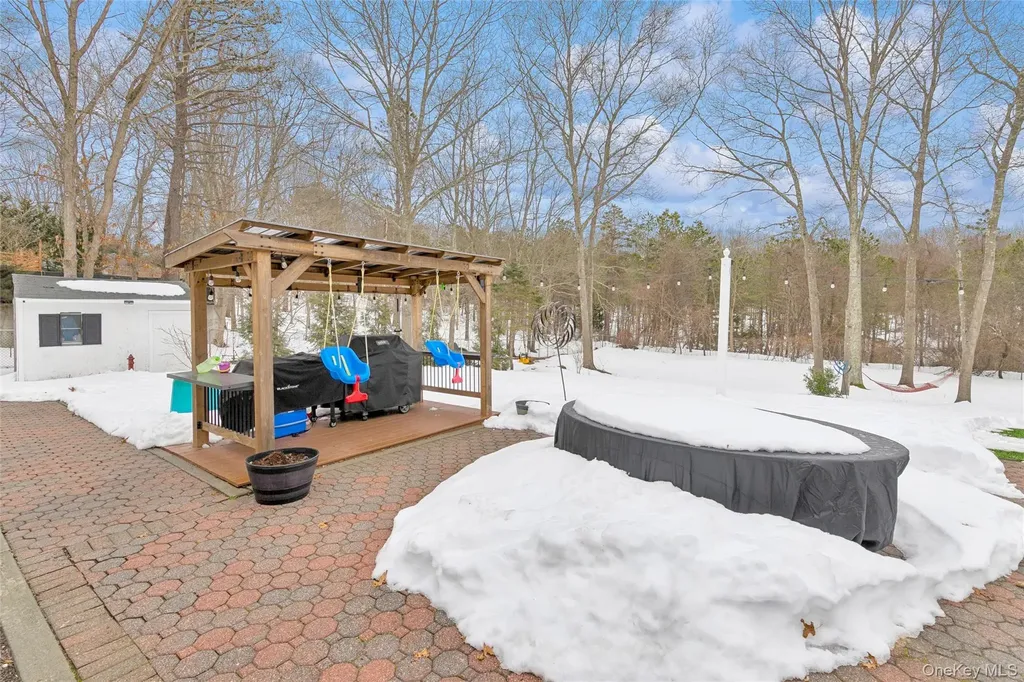 8 Vega Drive Shoreham NY 11786