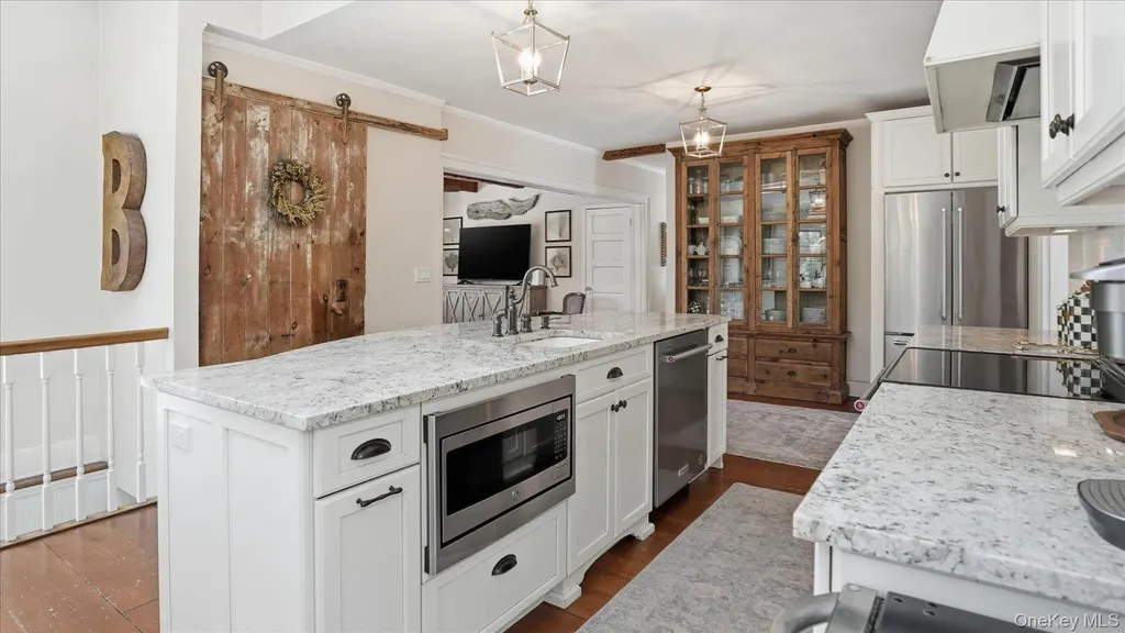 5 Wendover Road Setauket NY 11733