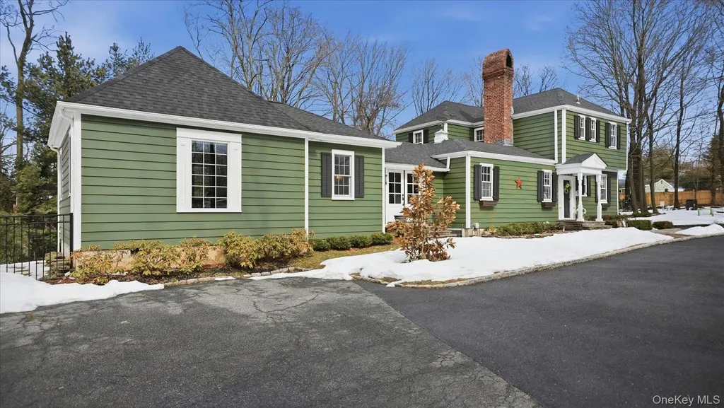 5 Wendover Road Setauket NY 11733