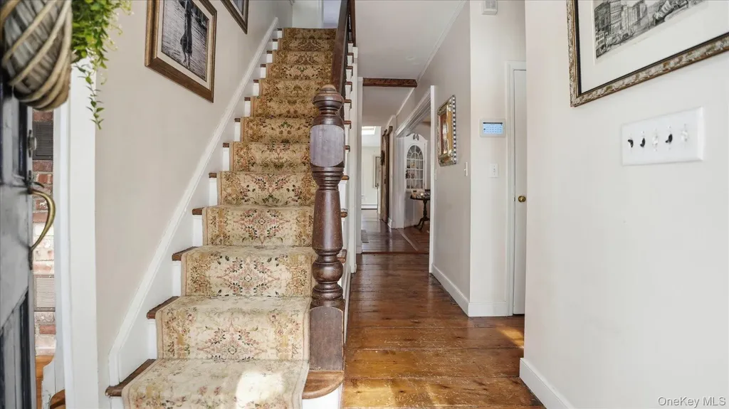 5 Wendover Road Setauket NY 11733