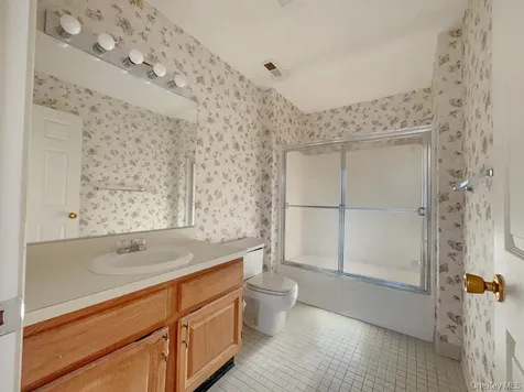 1 Cushing Green N Pawling NY 12564