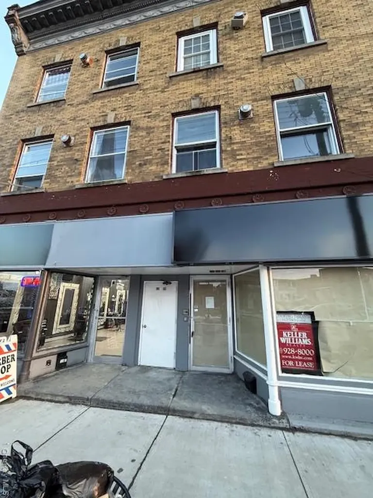 30 E Main Street Middletown NY 10940