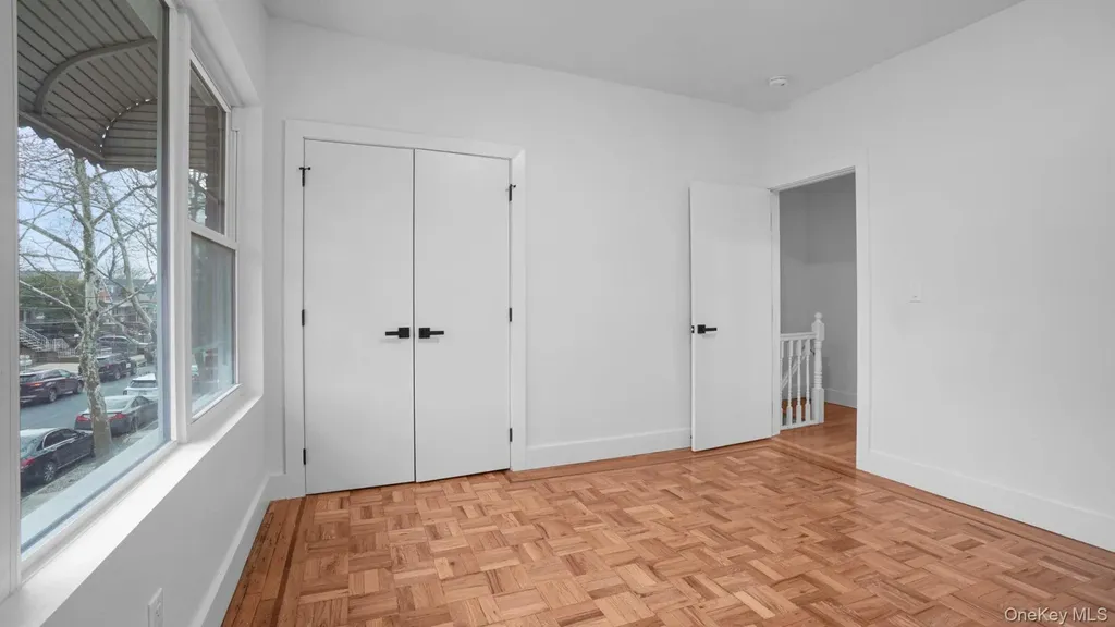 4365 De Reimer Avenue Bronx NY 10466