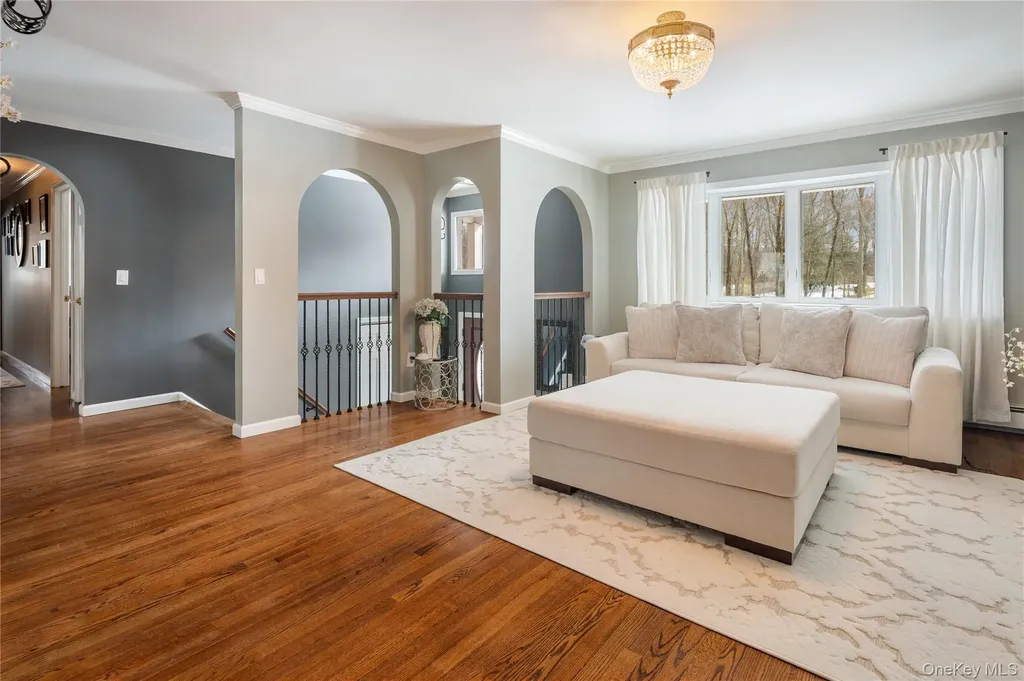 21 Franklin Drive Mahopac NY 10541
