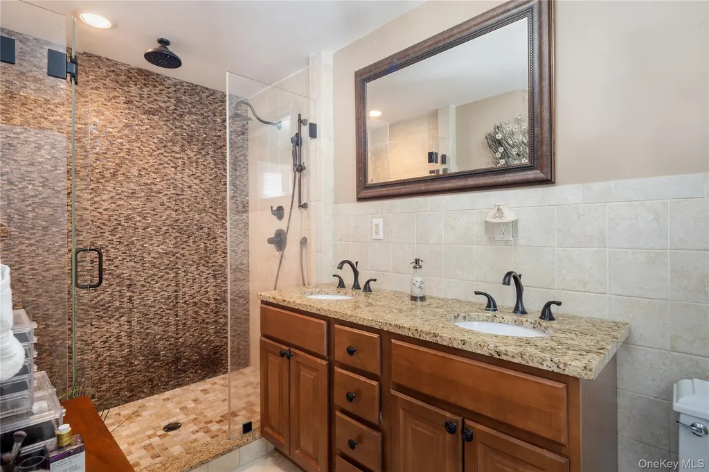 21 Franklin Drive Mahopac NY 10541