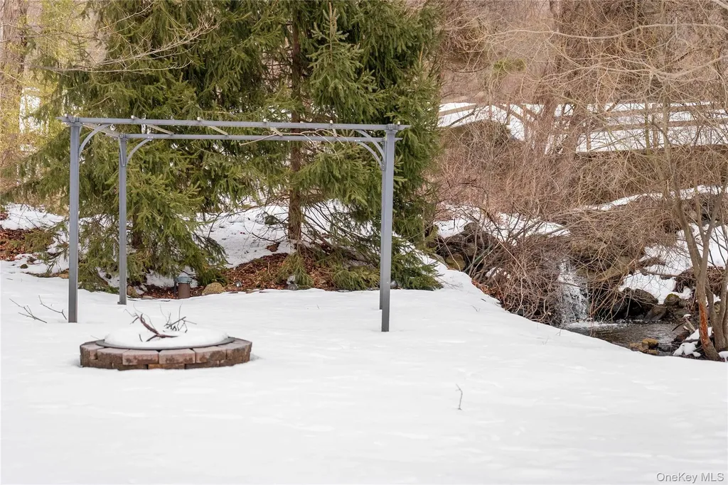 21 Franklin Drive Mahopac NY 10541