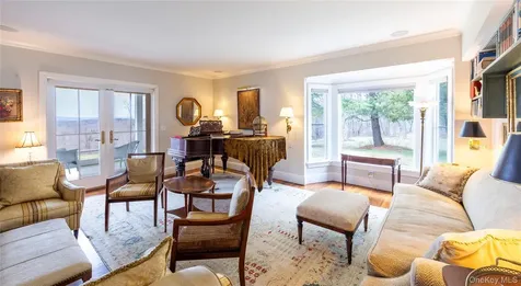 34 Meeting House Road Pawling NY 12564
