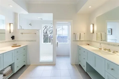 34 Meeting House Road Pawling NY 12564