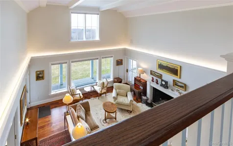 34 Meeting House Road Pawling NY 12564