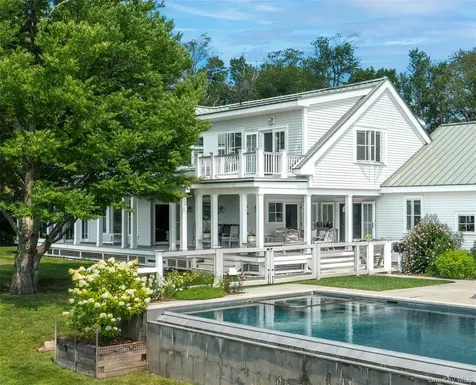 34 Meeting House Road Pawling NY 12564