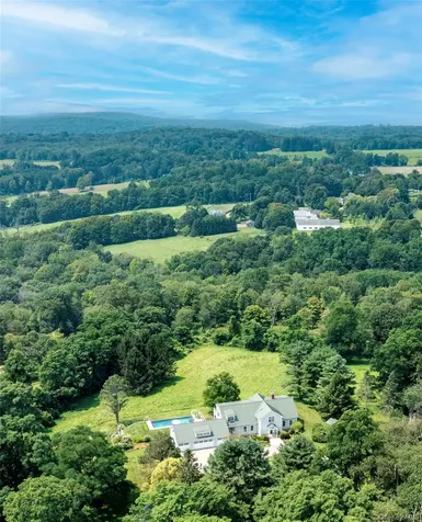34 Meeting House Road Pawling NY 12564