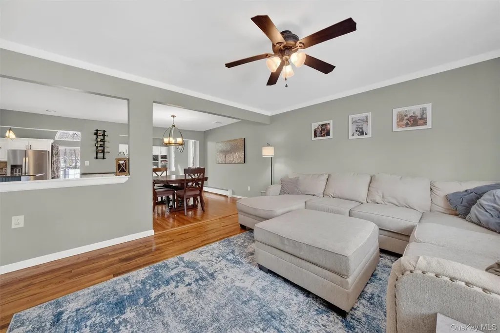 11 Darlene Drive Poughkeepsie NY 12601